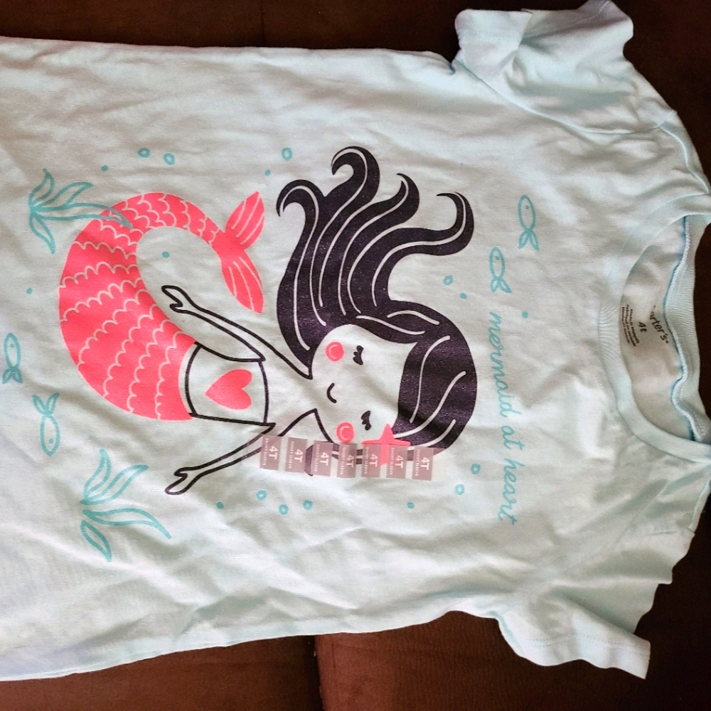 Short sleeve shirt